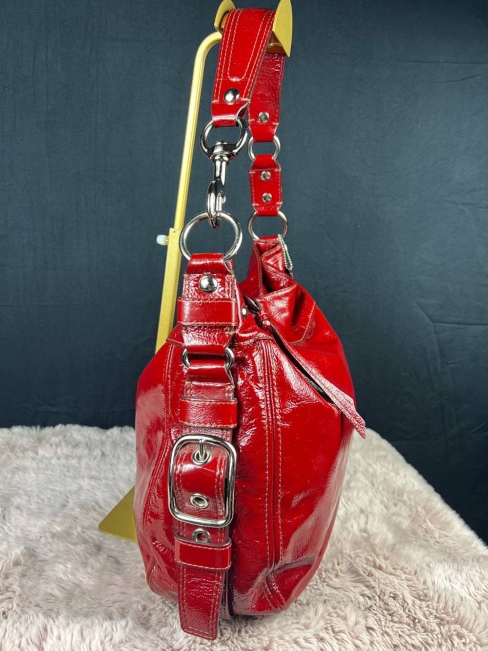 COACH Zoe XL Hobo Bag Crimson Red Patent Leather EUC F12776 - Picture 5 of 11